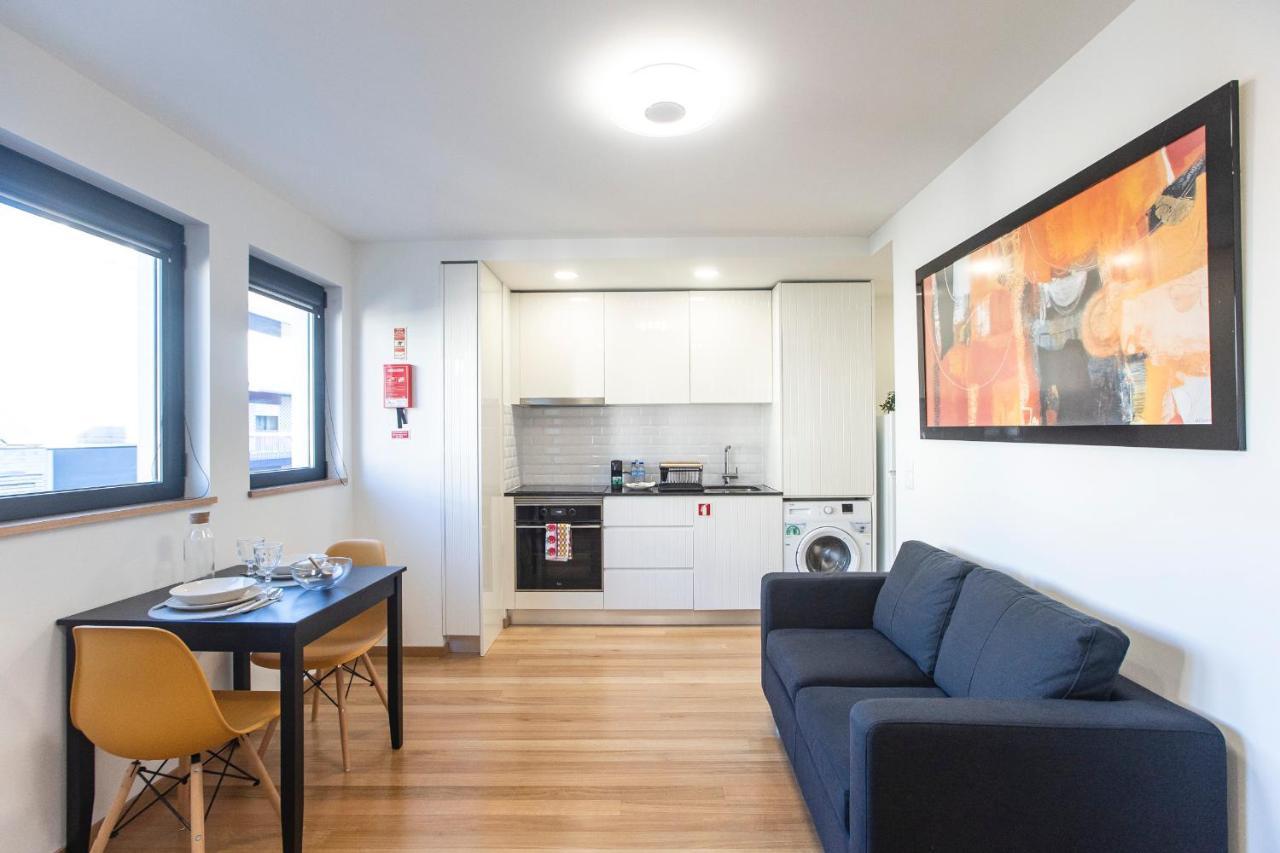 Homely Studio W/ Ac Near Marques By Lovelystay Porto Exterior photo